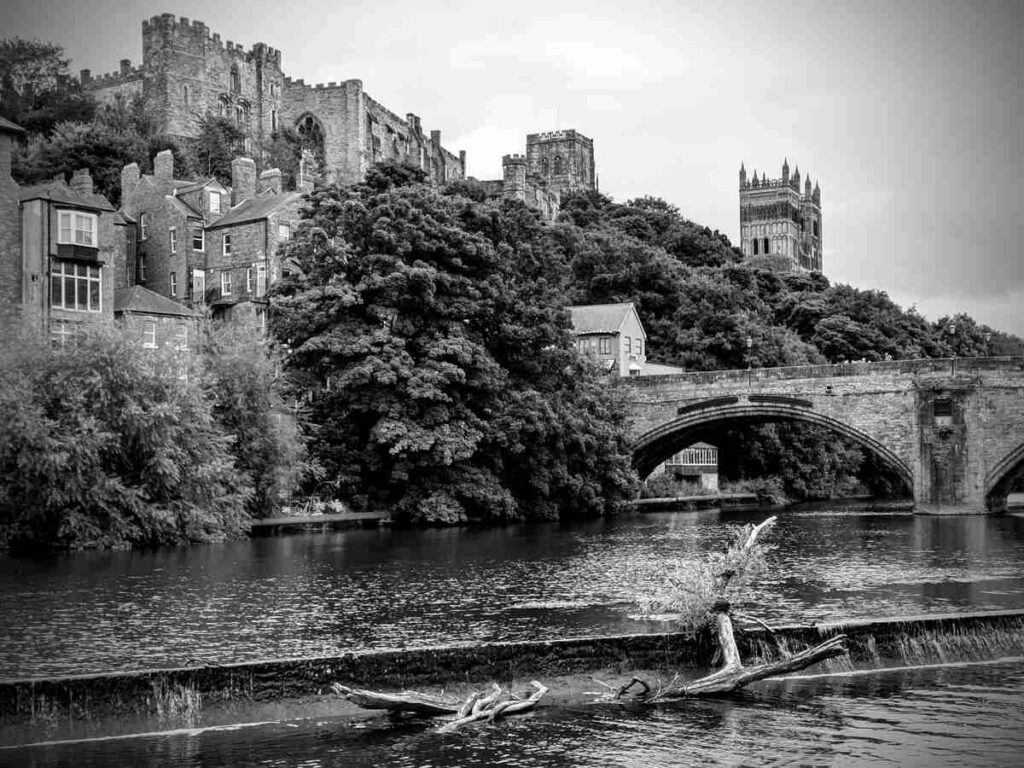 Black and white photo of Durham cathedral 
